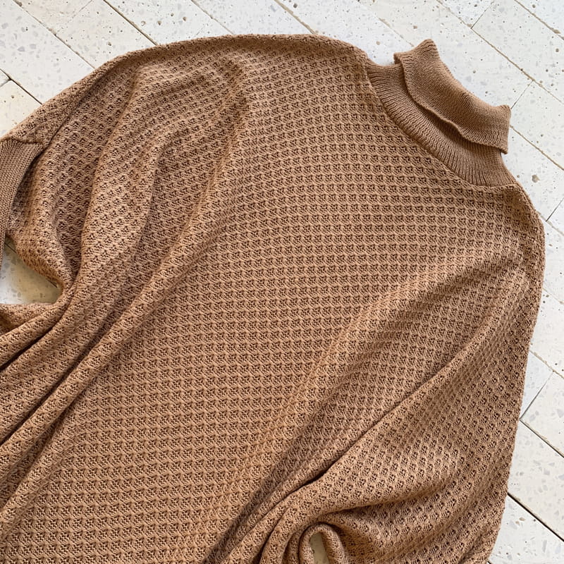 Poncho Trico Premium Detalhado Gola Alta Nude Dondoca Moda Feminina