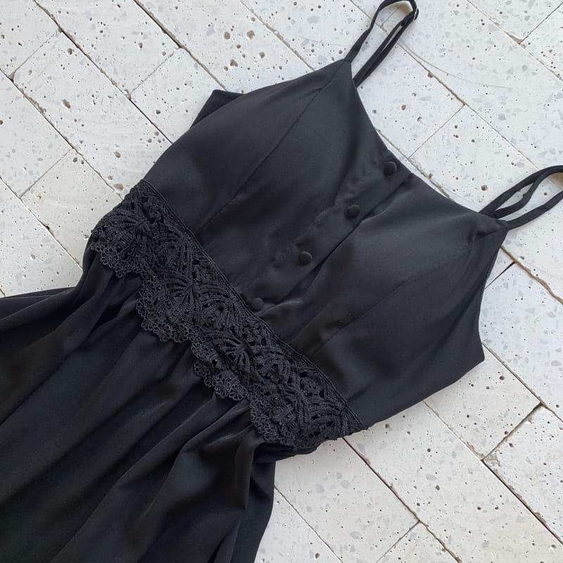 Vestido Longuete Camadas Gripier E Es No Decote Preto Dondoca Moda