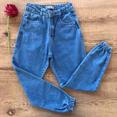 moda anos 90 mom jeans dondoca