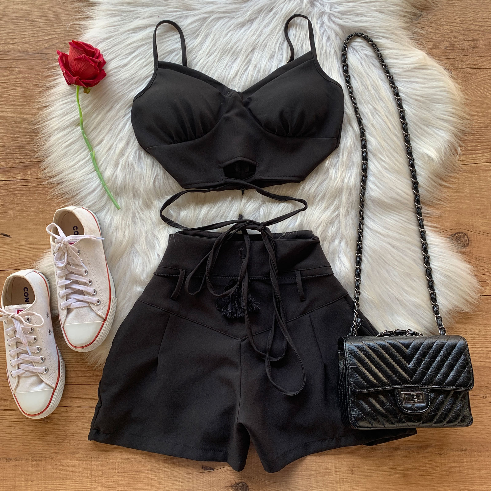 Conjunto Short e Blusa Preto de Alfaiataria