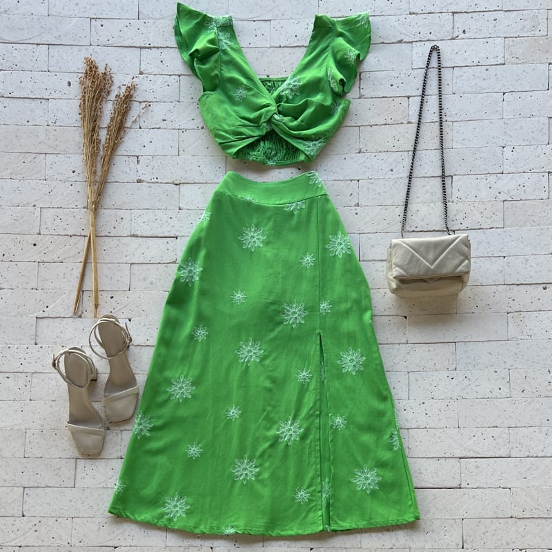 CONJUNTO BORDADO CIGANINHA E SAIA MIDI LUXO VERDE