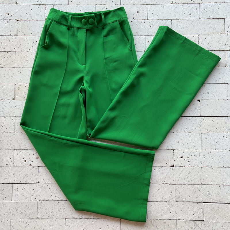 Cal A Alfaiataria Pantalona Com Vinco Dois Bot Es Verde Dondoca Moda Feminina